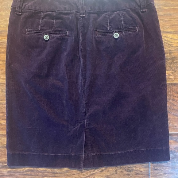 Eddie Bauer Rich Purple Pencil Skirt - Picture 8 of 8